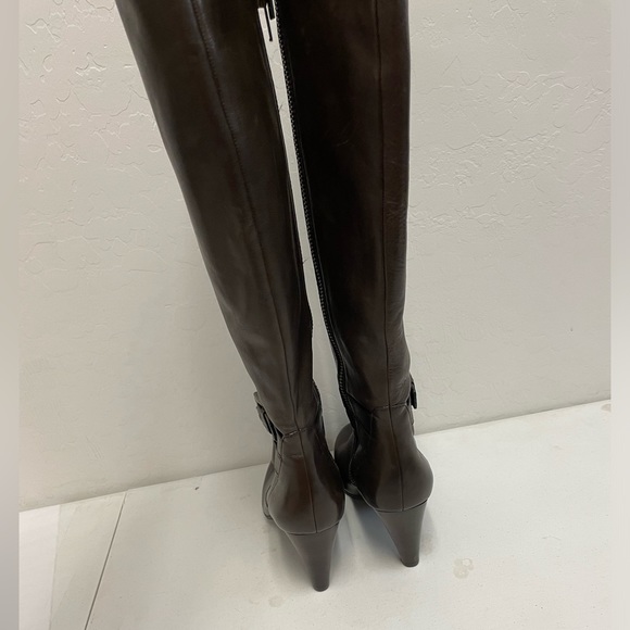 COACH Wrap Look Buckle & Side Zip Tall Addie Boot in Brown Size 8 1/2 B - Picture 5 of 7